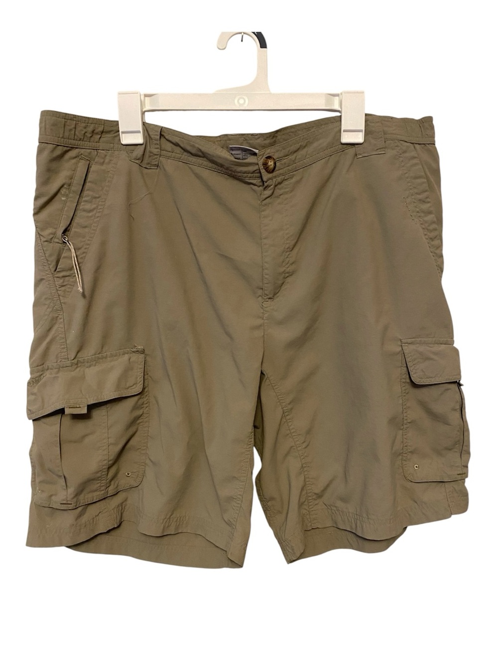 Columbia Titanium Packable Cargo Shorts – Men’s XL – Khaki Green